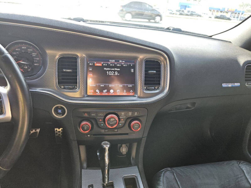 2011 Dodge Charger MOPAR 11