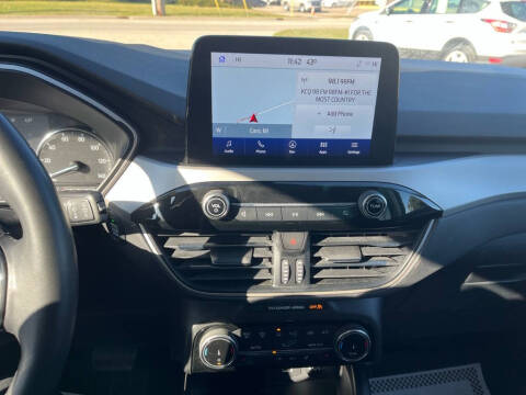 2022 Ford Escape Hybrid SEL