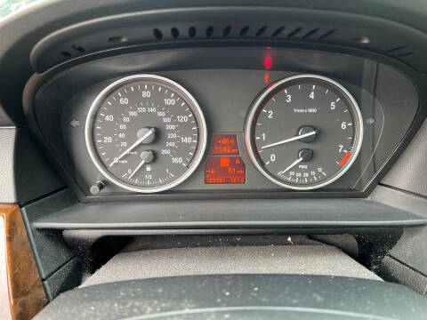 2010 BMW 5 Series 528i xDrive