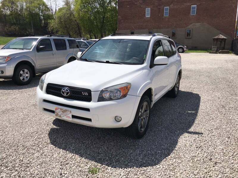 2008 Toyota RAV4 for sale at CASE AVE MOTORS INC in Akron OH