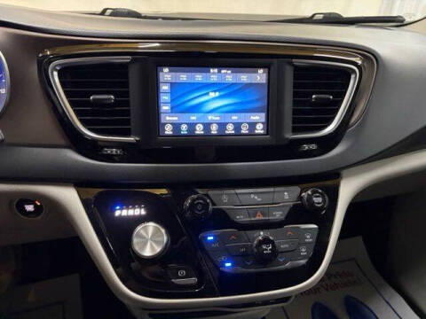2019 Chrysler Pacifica Touring L
