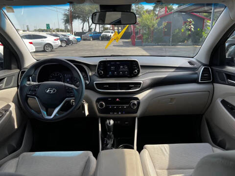 2021 Hyundai Tucson SE