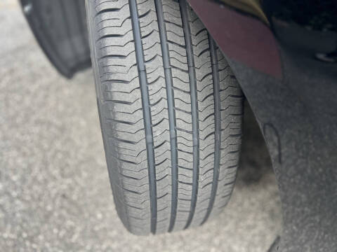 2016 Toyota Sienna XLE Premium 8-Passenger