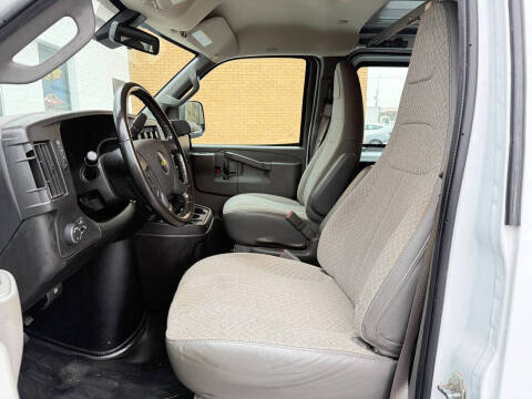 2020 Chevrolet Express 3500