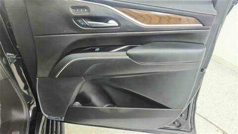 2023 Cadillac Escalade ESV Sport Platinum