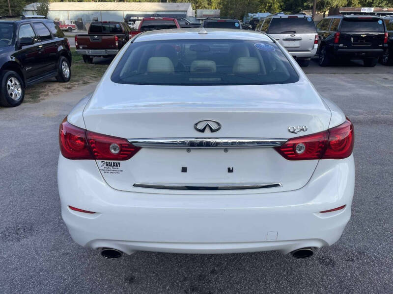 2014 Infiniti Q50 Premium