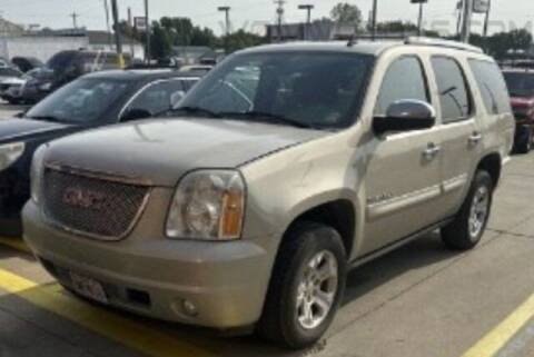 2008 GMC Yukon for sale at WOODY'S AUTOMOTIVE GROUP in Chillicothe MO