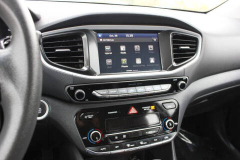 2018 Hyundai Ioniq Hybrid Blue