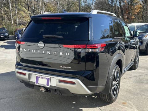 2025 Nissan Pathfinder Platinum