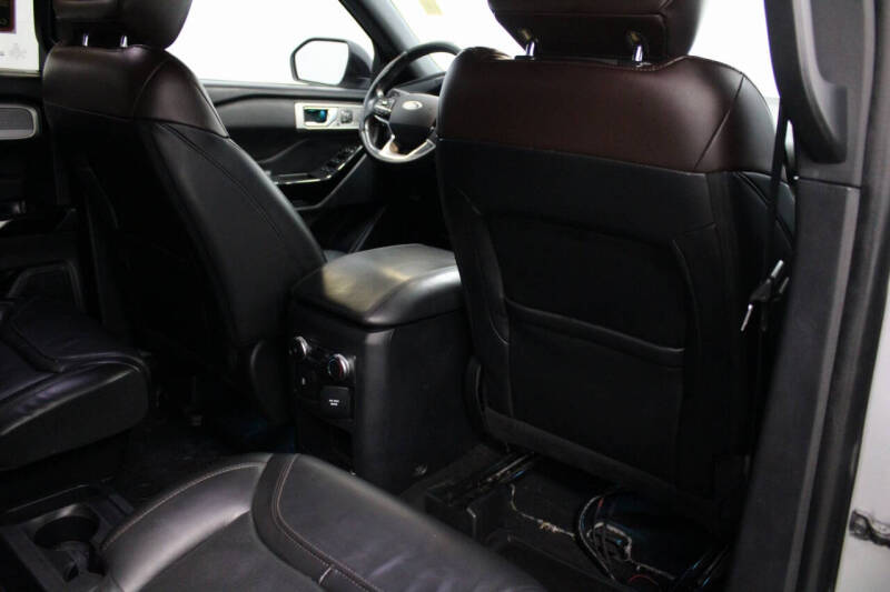 2021 Ford Explorer Platinum