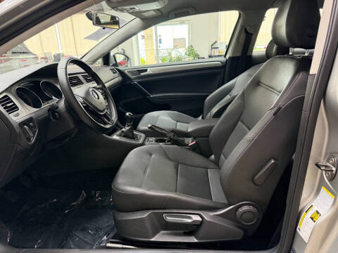 2015 Volkswagen Golf
