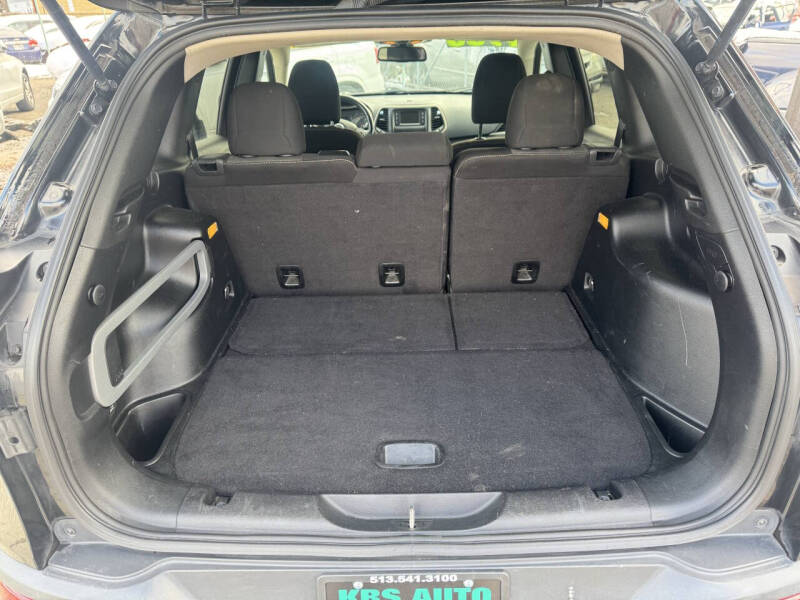 2016 Jeep Cherokee Latitude Altitude