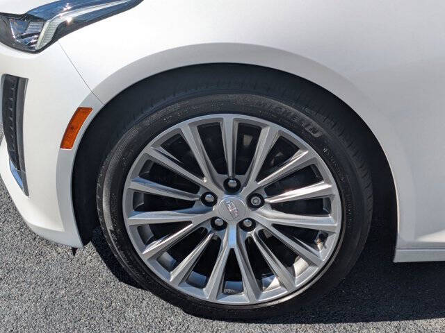 2023 Cadillac CT5 Premium Luxury