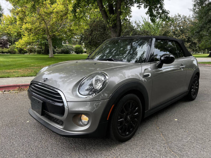 2019 MINI Convertible Cooper