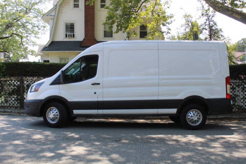 2023 Ford Transit 250