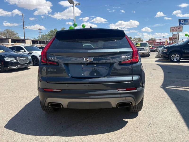 2021 Cadillac XT4 Premium Luxury