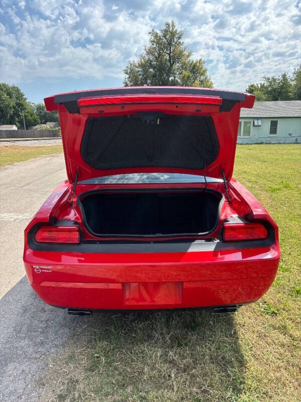 2014 Dodge Challenger SRT8