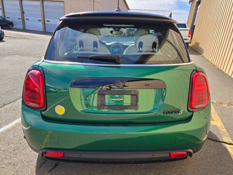 2022 MINI Hardtop 2 Door Cooper SE