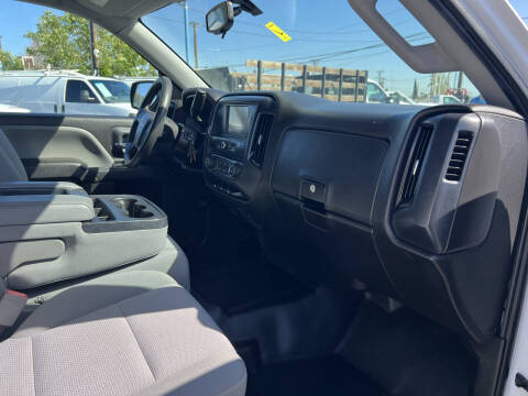 2018 Chevrolet Silverado 1500 Work Truck