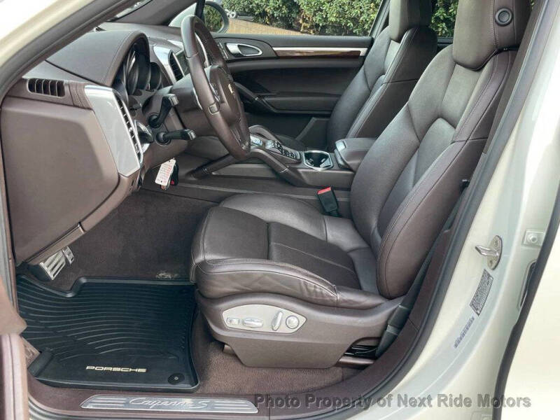 2011 Porsche Cayenne S