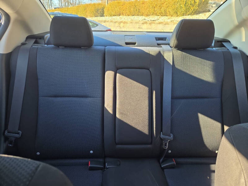 2011 Mazda MAZDA3 i Touring