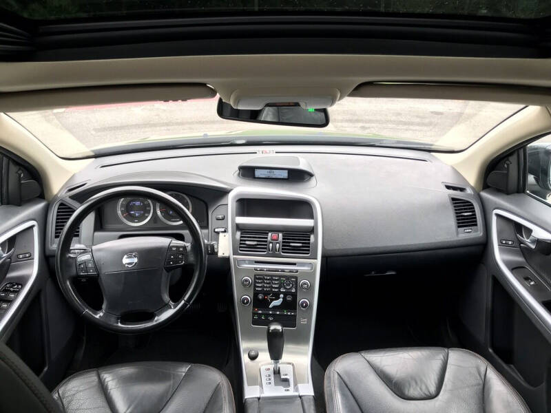 2010 Volvo XC60 T6