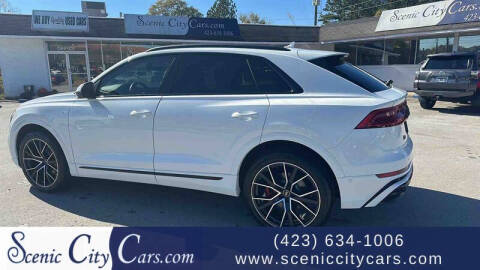 2022 Audi Q8 quattro Premium Plus 55 TFSI