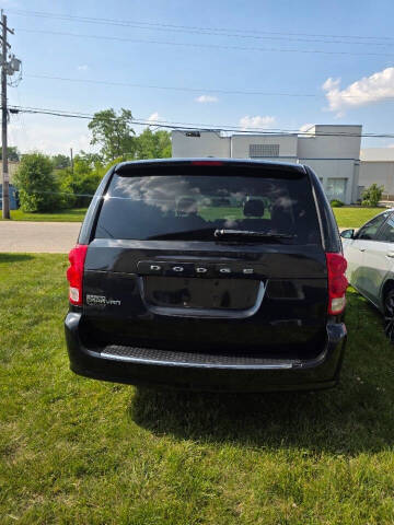 2013 Dodge Grand Caravan SE