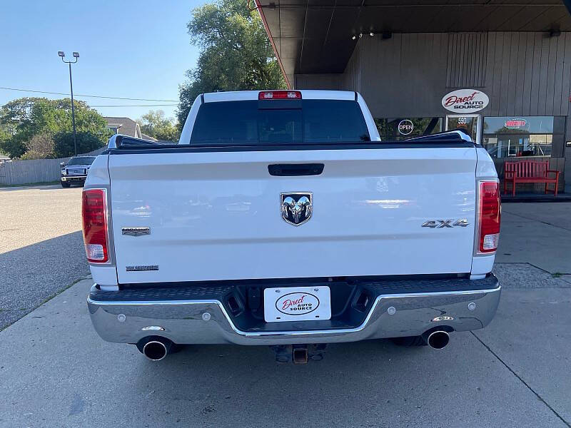 2017 RAM 1500 Laramie