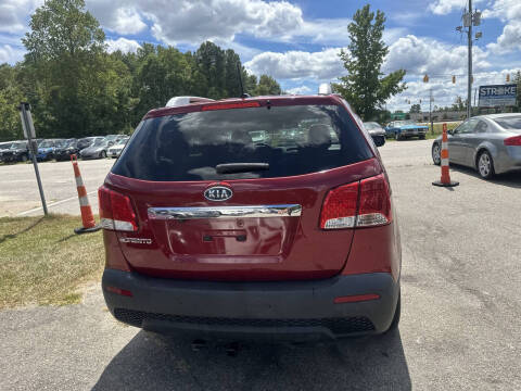 2011 Kia Sorento LX