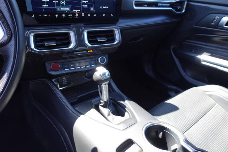 2024 Ford Mustang EcoBoost Premium