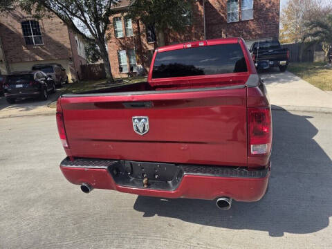 2012 RAM 1500 ST