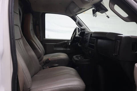 2020 Chevrolet Express 2500