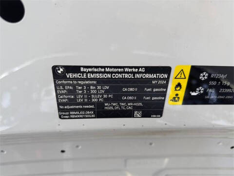 2024 BMW 3 Series 330i xDrive