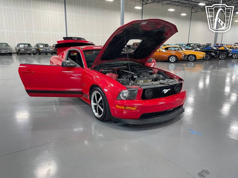2005 Ford Mustang