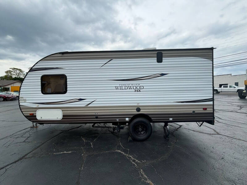 2018 Forest River Wildwood FSX