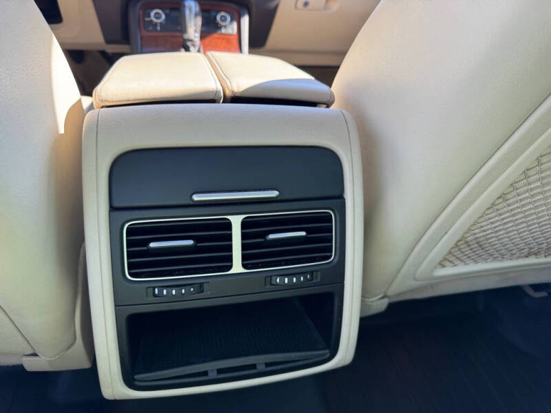 2013 Volkswagen Touareg