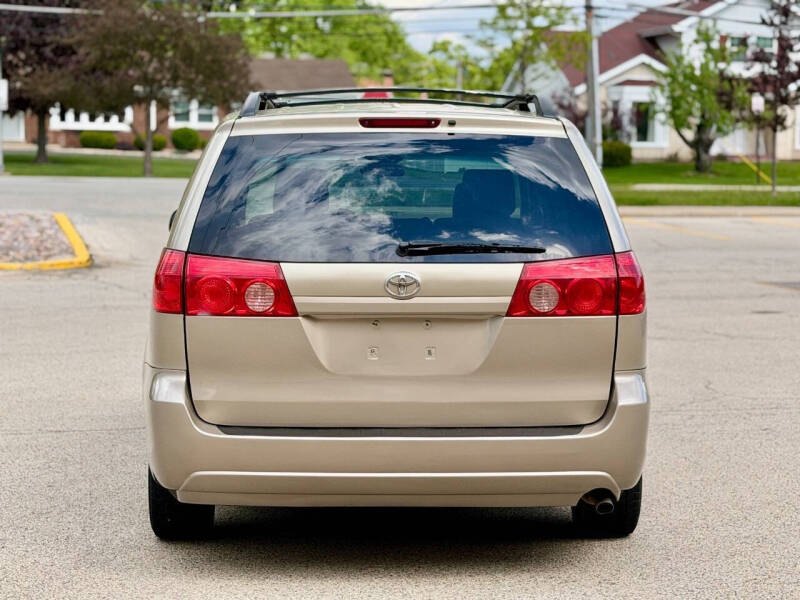 2006 Toyota Sienna XLE 7 Passenger