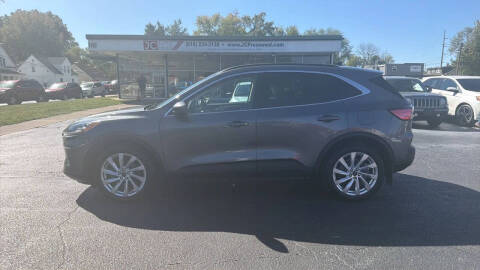 2021 Ford Escape Hybrid Titanium