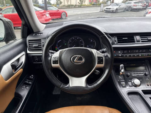 2013 Lexus CT 200h