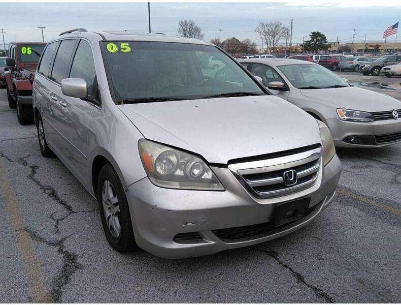 2005 Honda Odyssey for sale at The Bengal Auto Sales LLC in Hamtramck MI