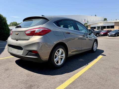 2017 Chevrolet Cruze LT Auto