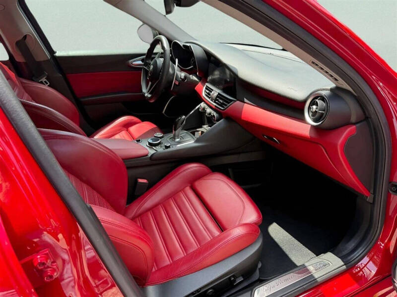 2019 Alfa Romeo Giulia Ti