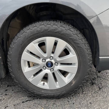 2018 Subaru Outback 2.5i Premium