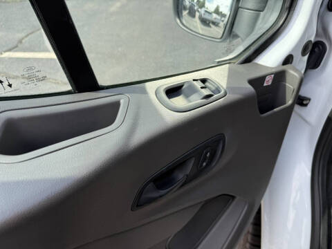 2020 Ford Transit