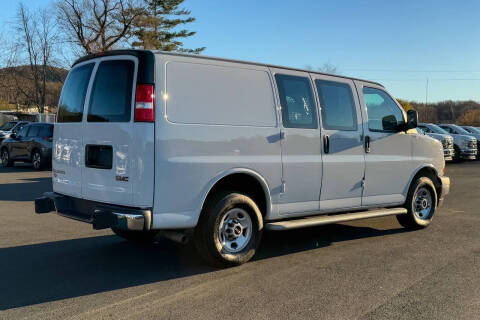 2024 GMC Savana 2500