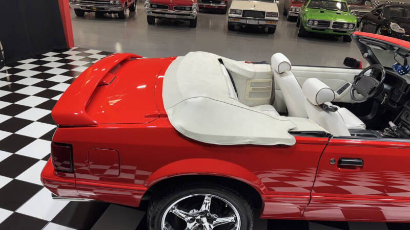 1992 Ford Mustang LX 5.0