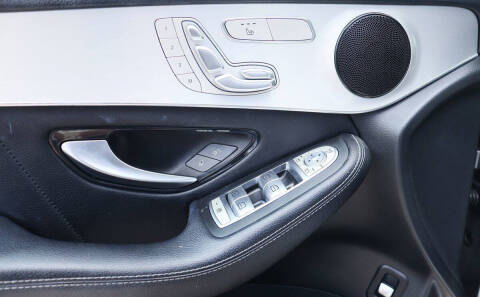 2019 Mercedes-Benz GLC GLC 300