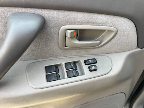 2007 Toyota Sequoia SR5