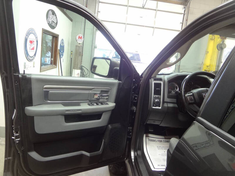 2019 RAM 1500 Classic SLT